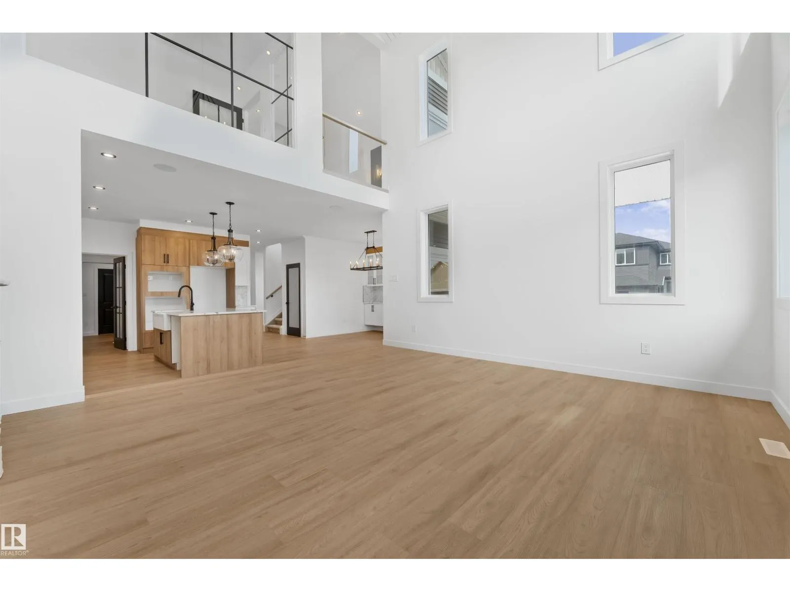 57 ELDRIDGE PT