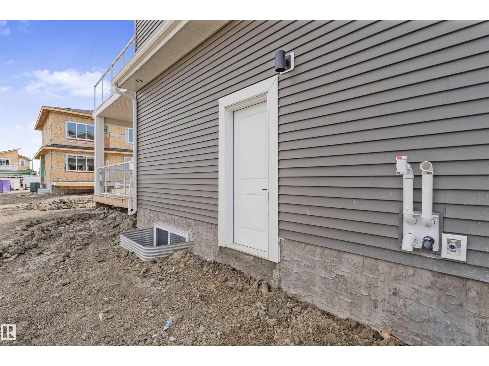 57 ELDRIDGE PT