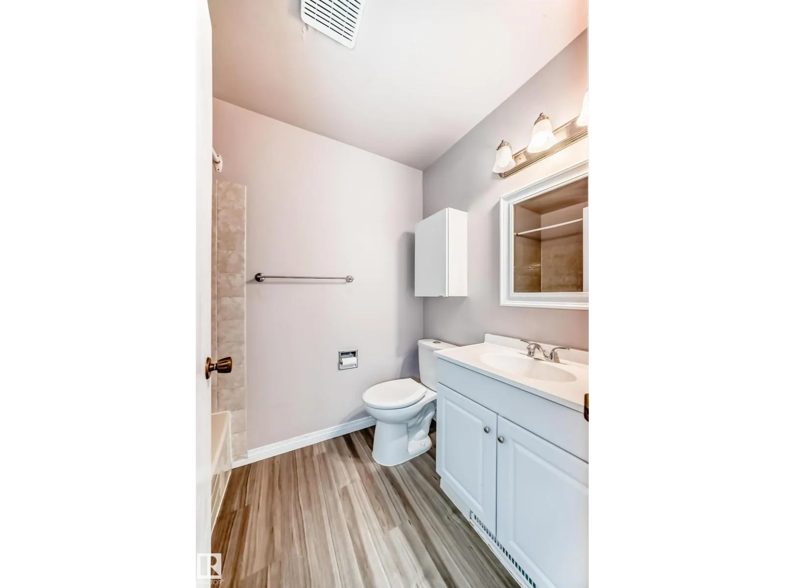 #24 1651 46 ST NW