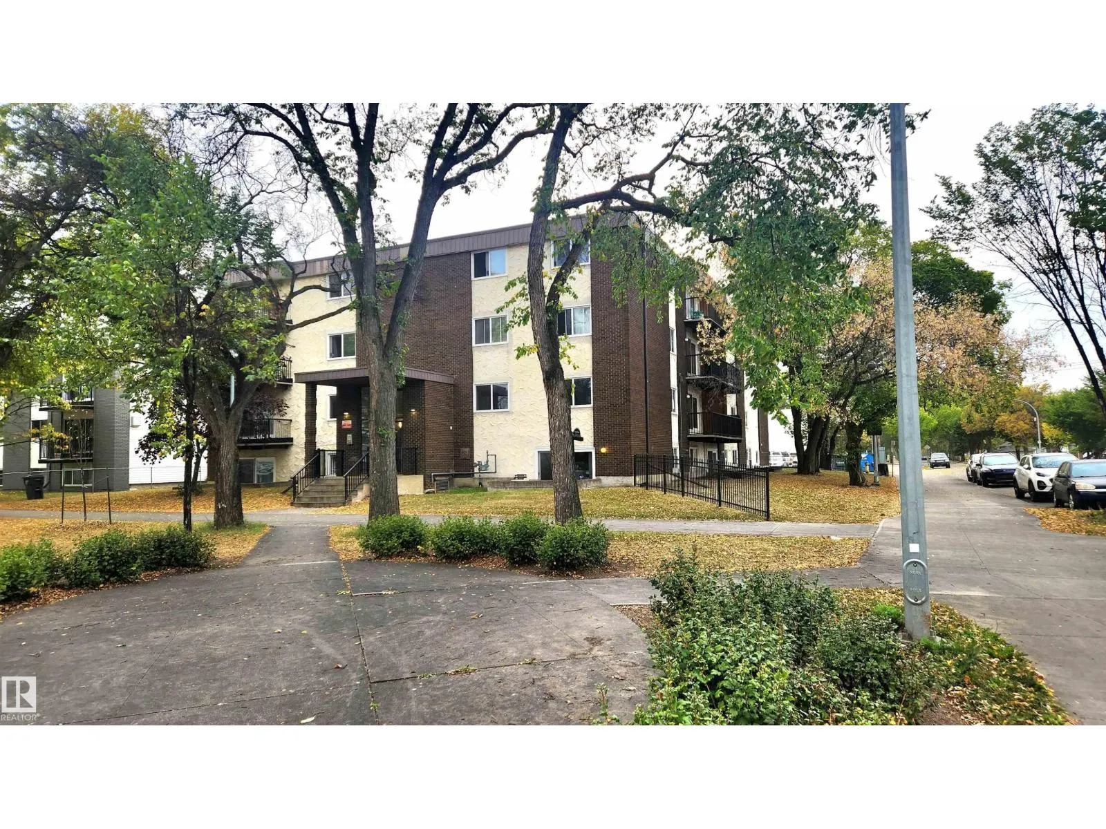 #304 10740 105 ST NW