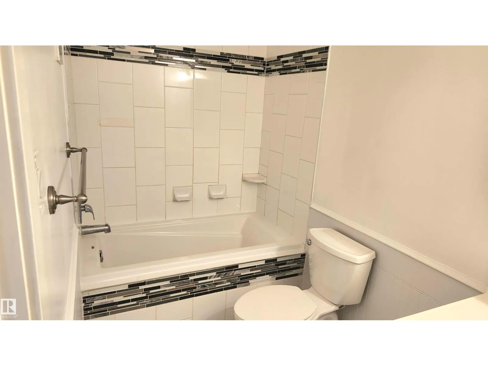 #304 10740 105 ST NW
