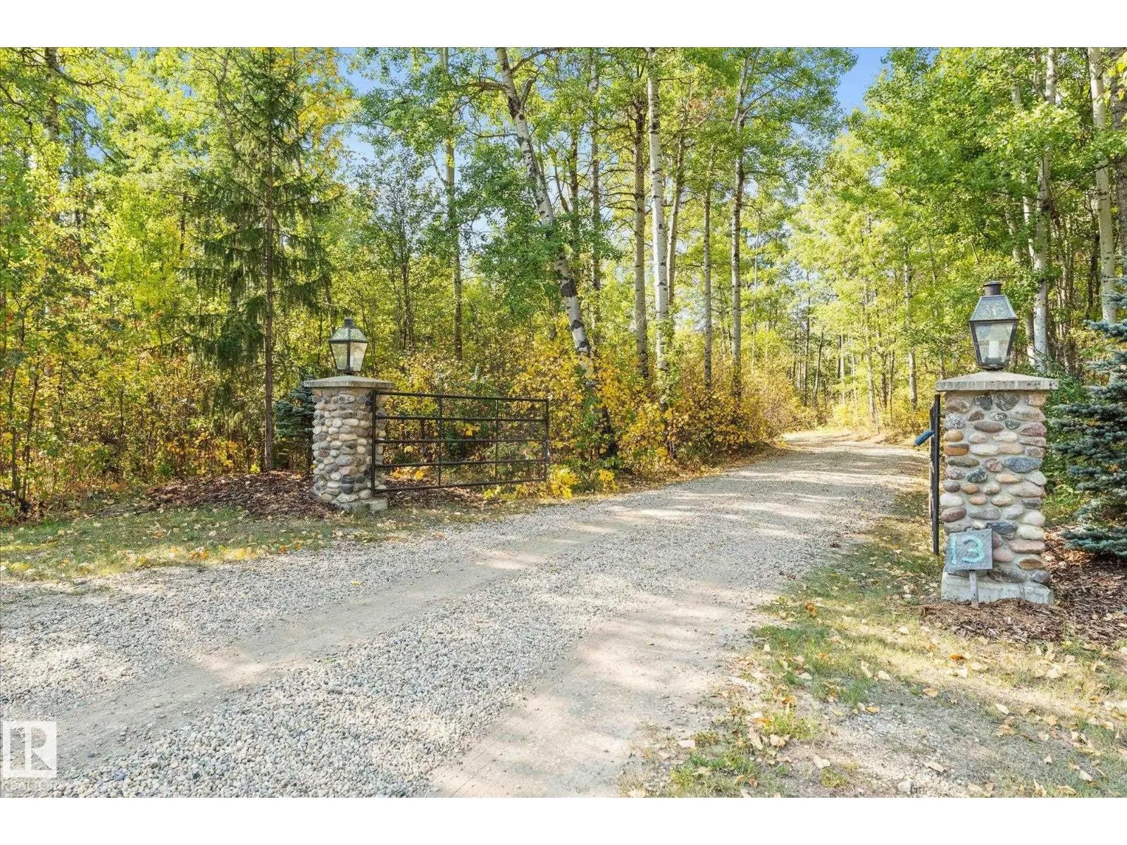 #13 54029 RGE ROAD 275