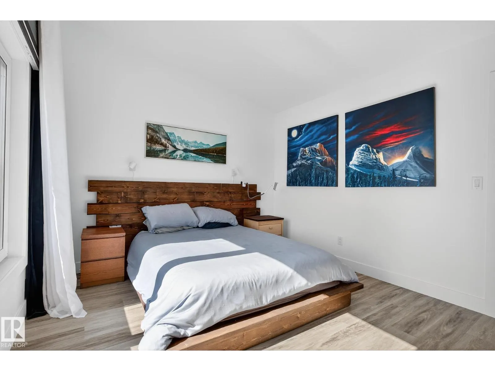 15915 104 AV NW