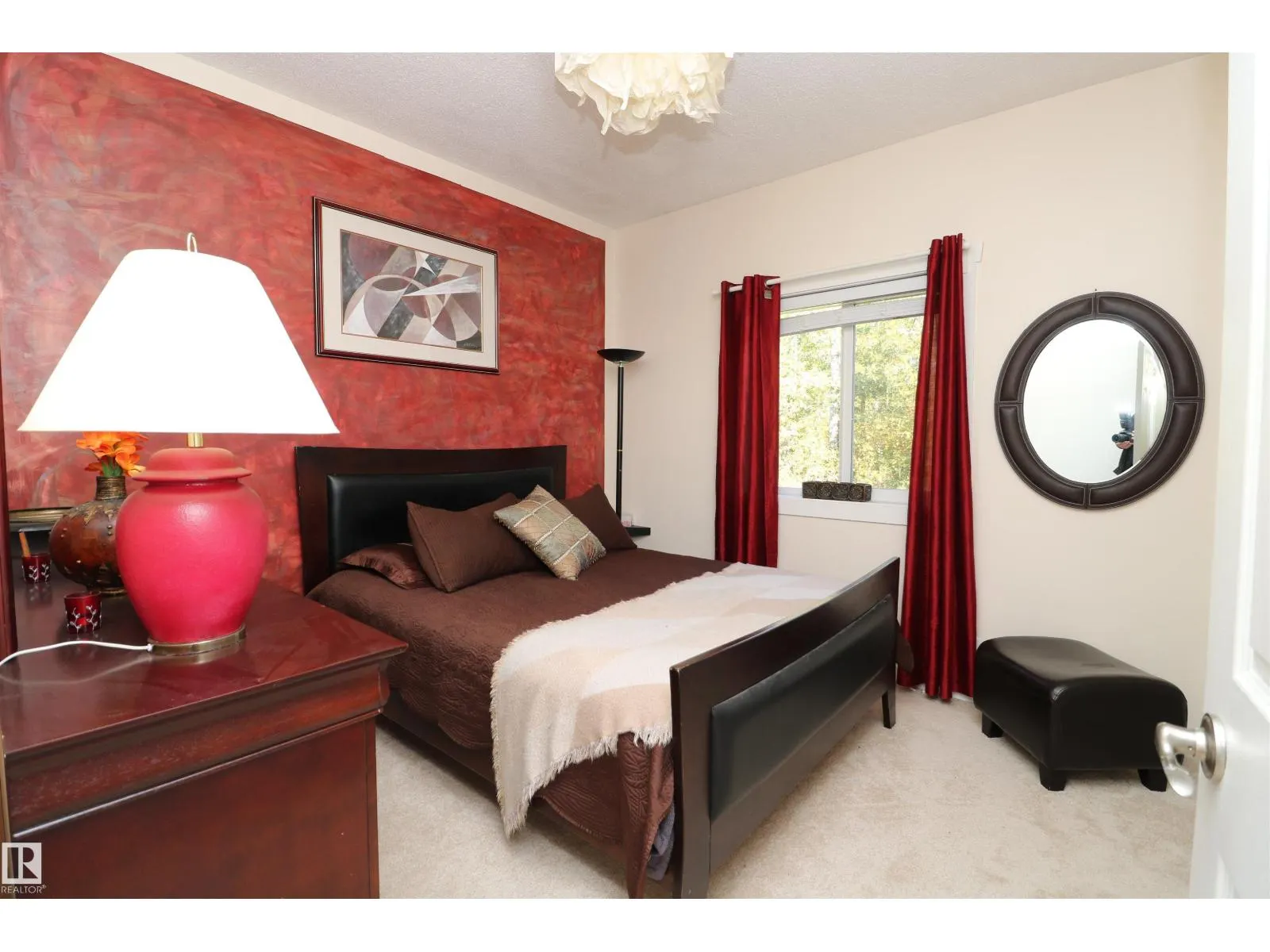 207, 55108 RGE ROAD 15