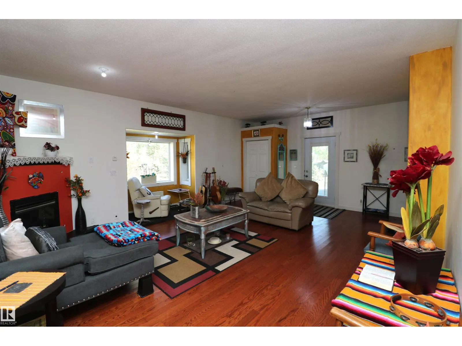 207, 55108 RGE ROAD 15
