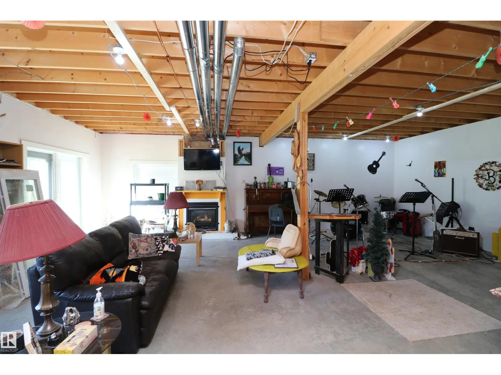 207, 55108 RGE ROAD 15