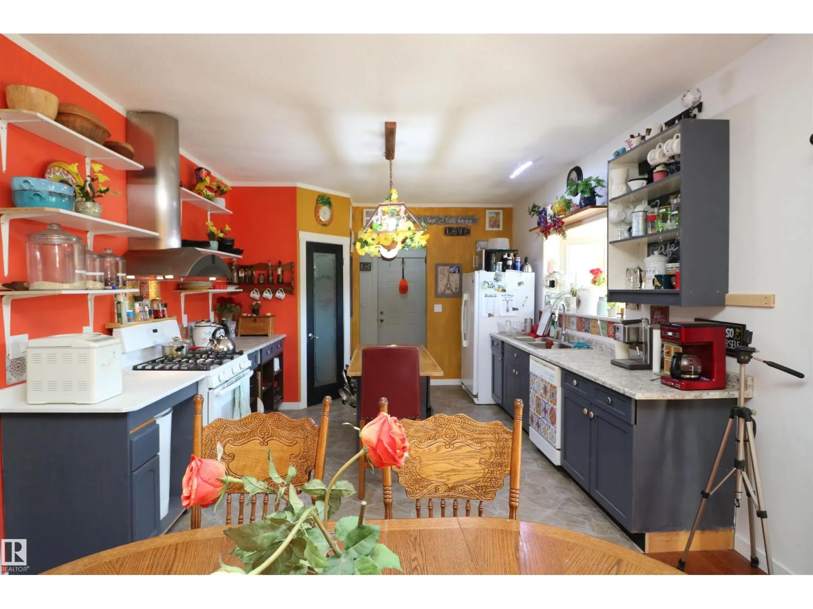 207, 55108 RGE ROAD 15