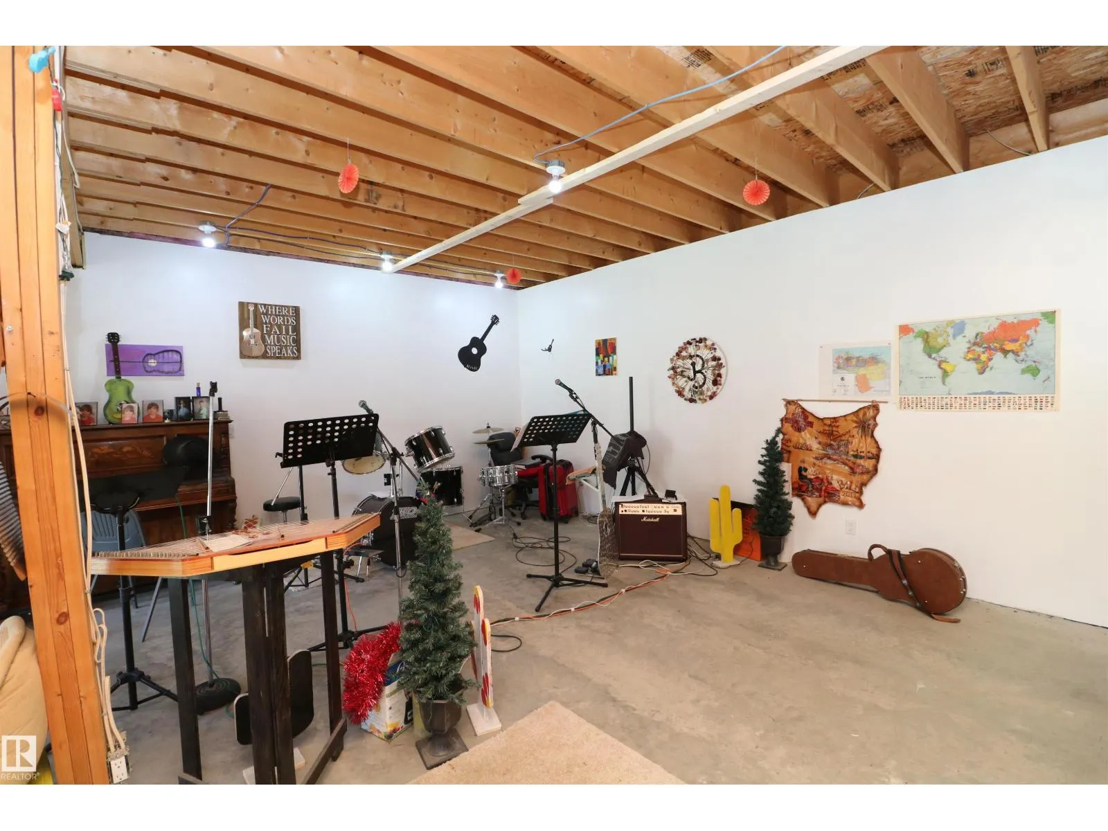 207, 55108 RGE ROAD 15