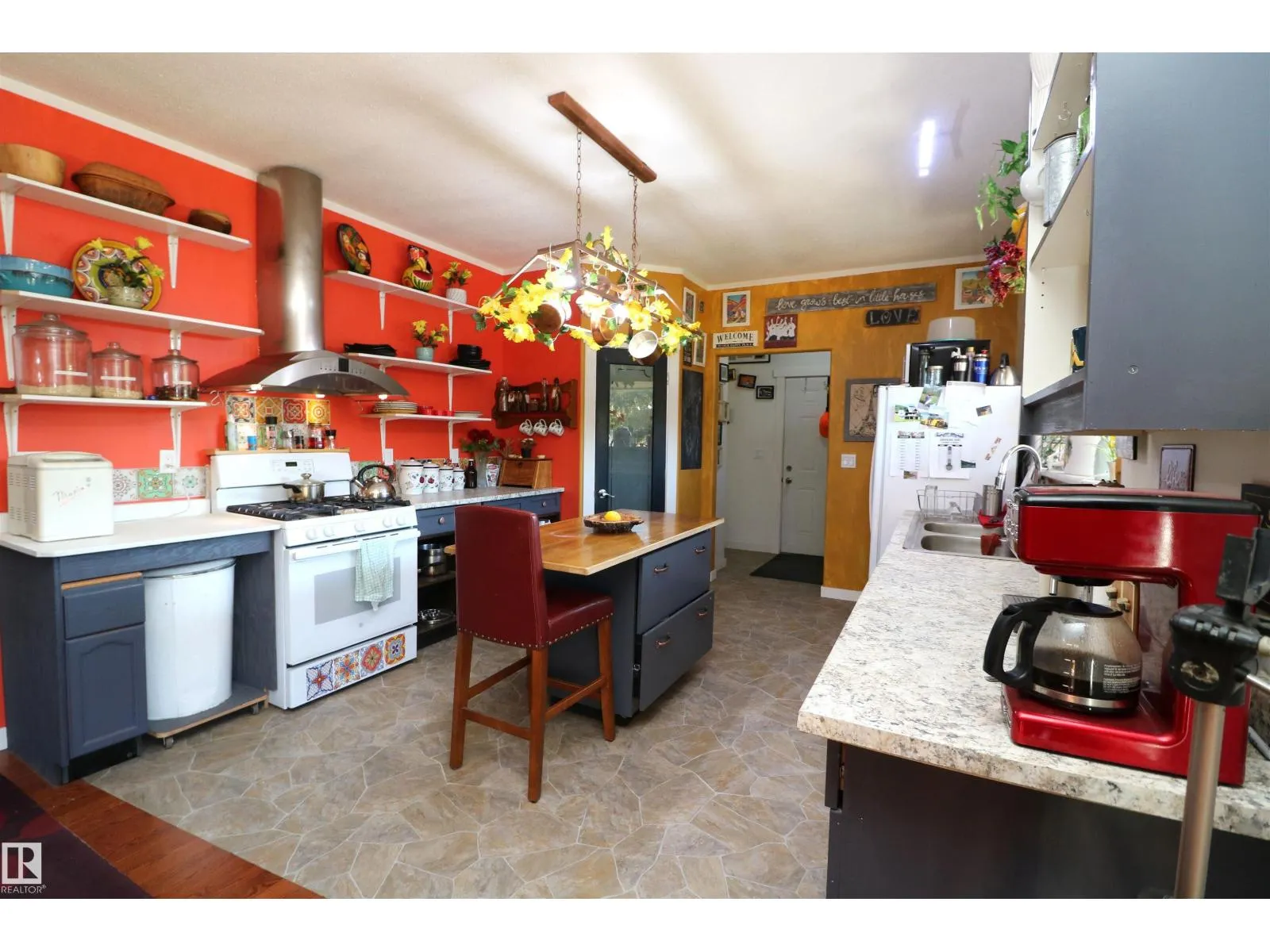 207, 55108 RGE ROAD 15