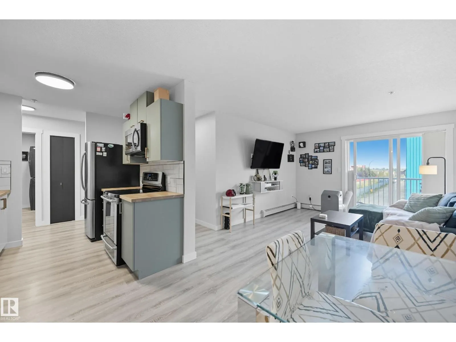 #302B 260 SPRUCE RIDGE RD