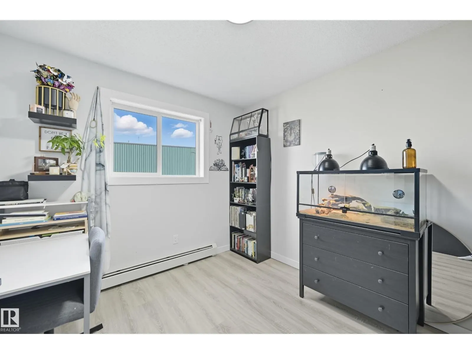 #302B 260 SPRUCE RIDGE RD