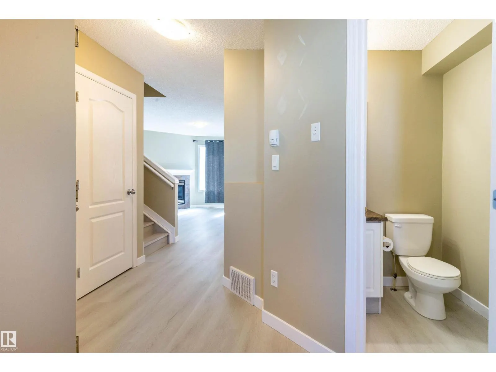 #116 5001 62 ST