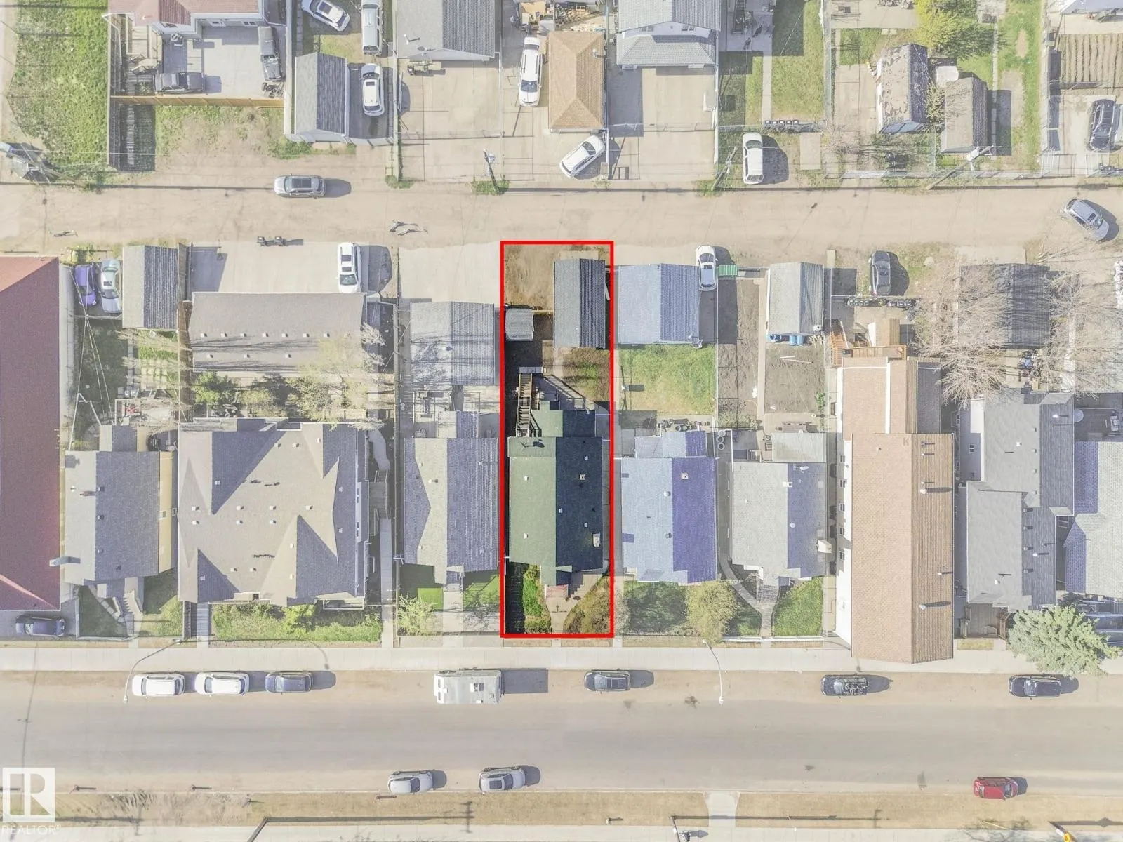 9638 106 AV NW