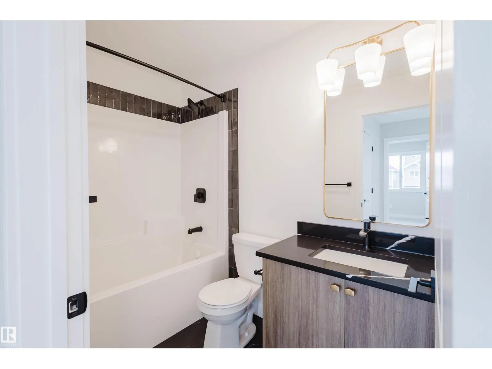1 Cobblestone GA