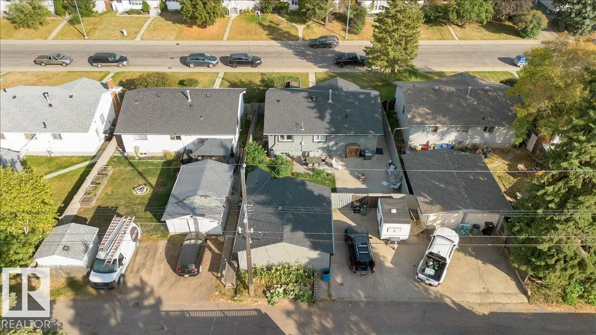 10548 40 ST NW