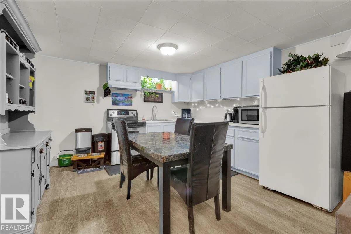 10548 40 ST NW