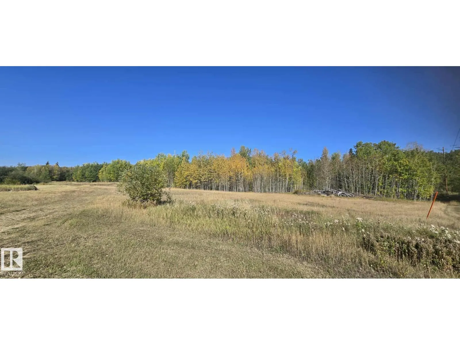 7 Bechthold Bay #112, 191054 TWP 652