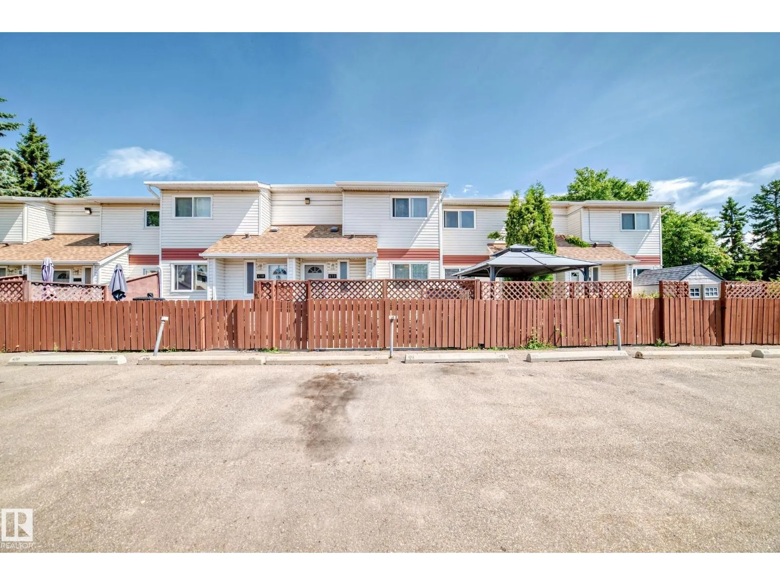 472 CLAREVIEW RD NW NW