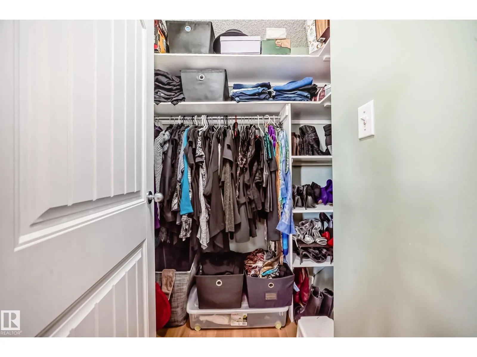 472 CLAREVIEW RD NW NW