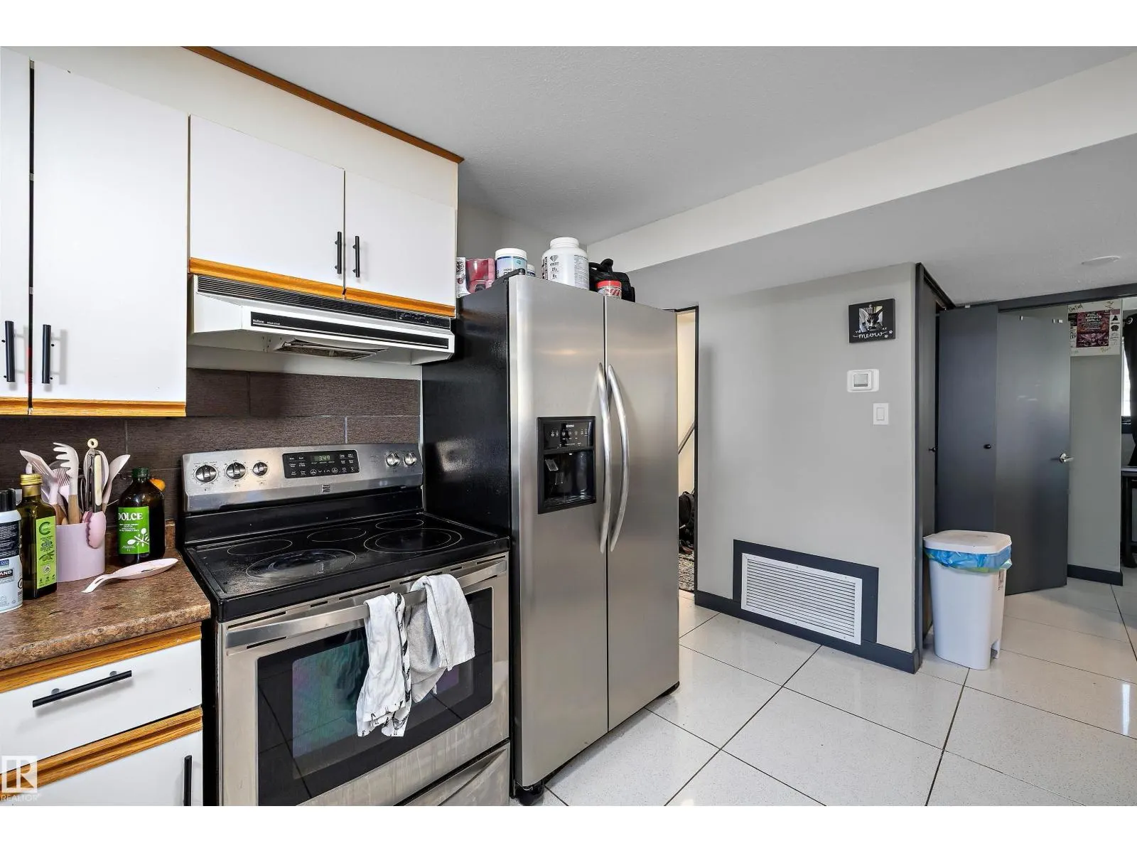 14 FALLHAVEN PL