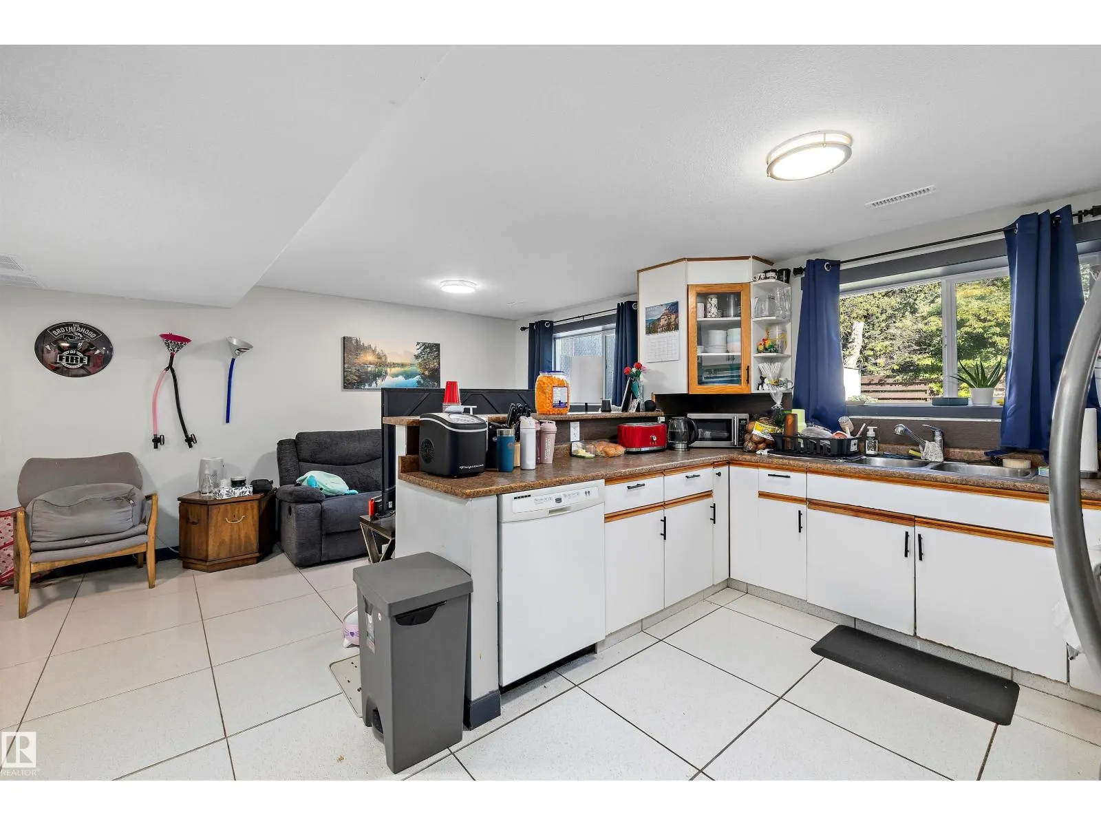 14 FALLHAVEN PL