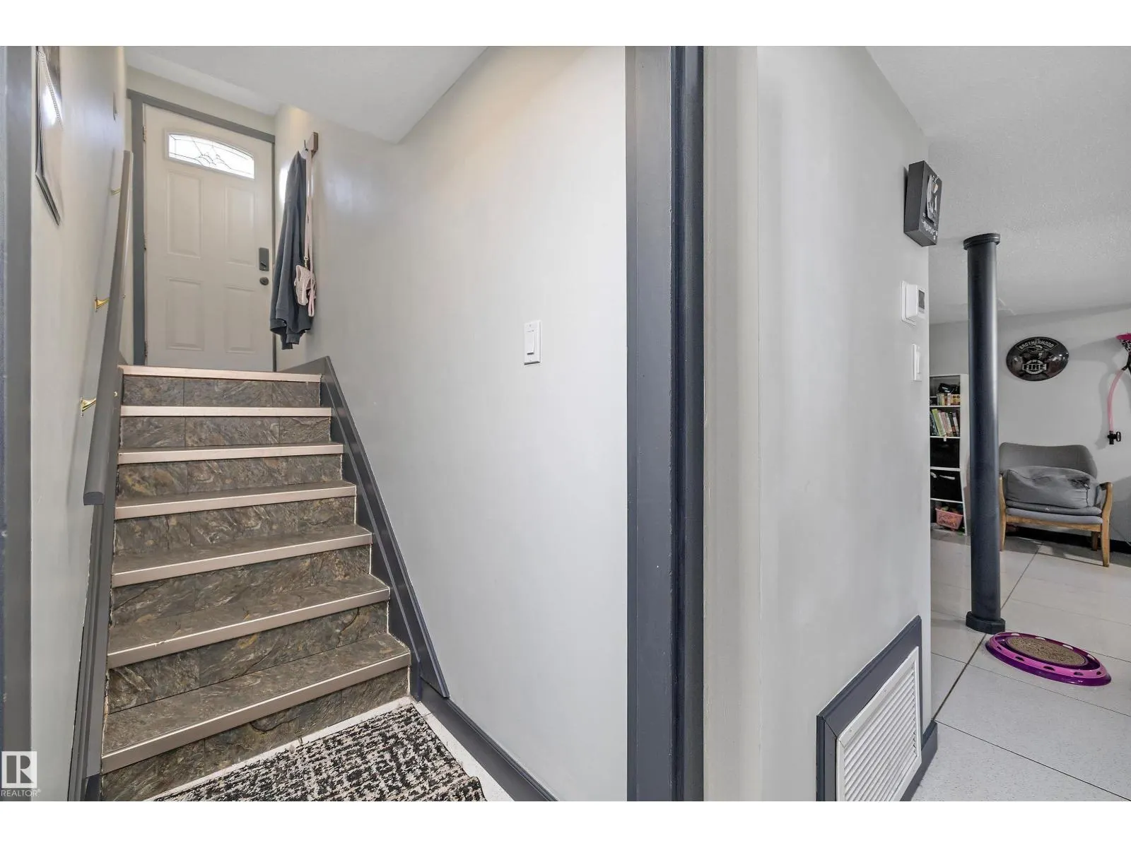 14 FALLHAVEN PL