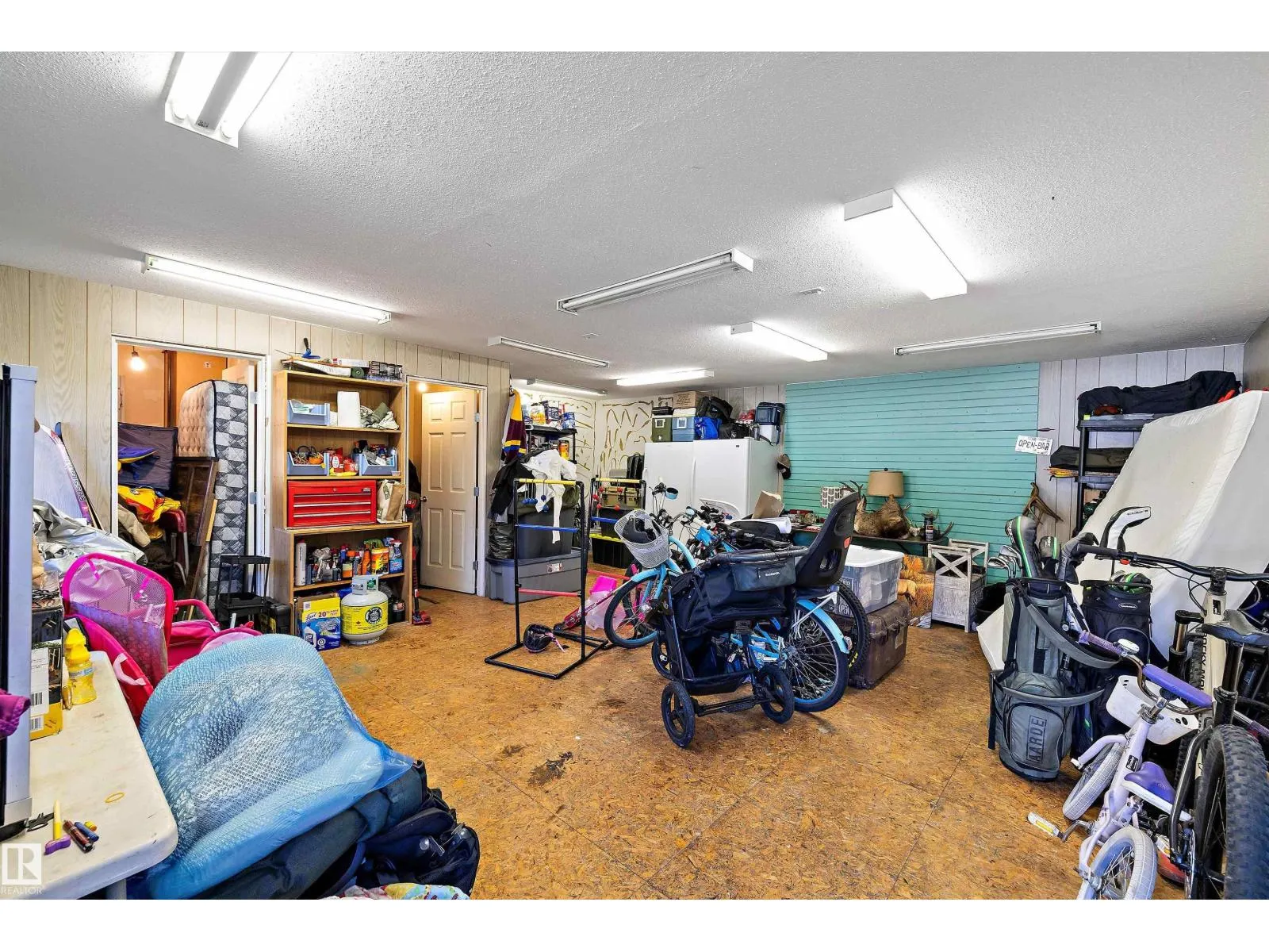 14 FALLHAVEN PL