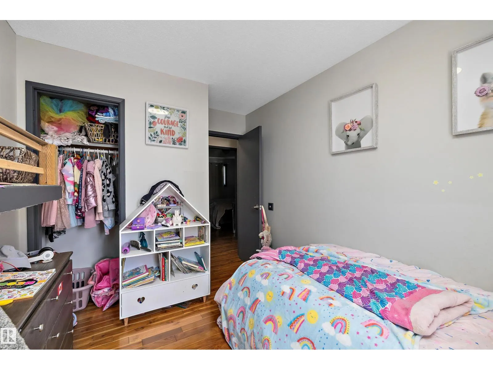 14 FALLHAVEN PL