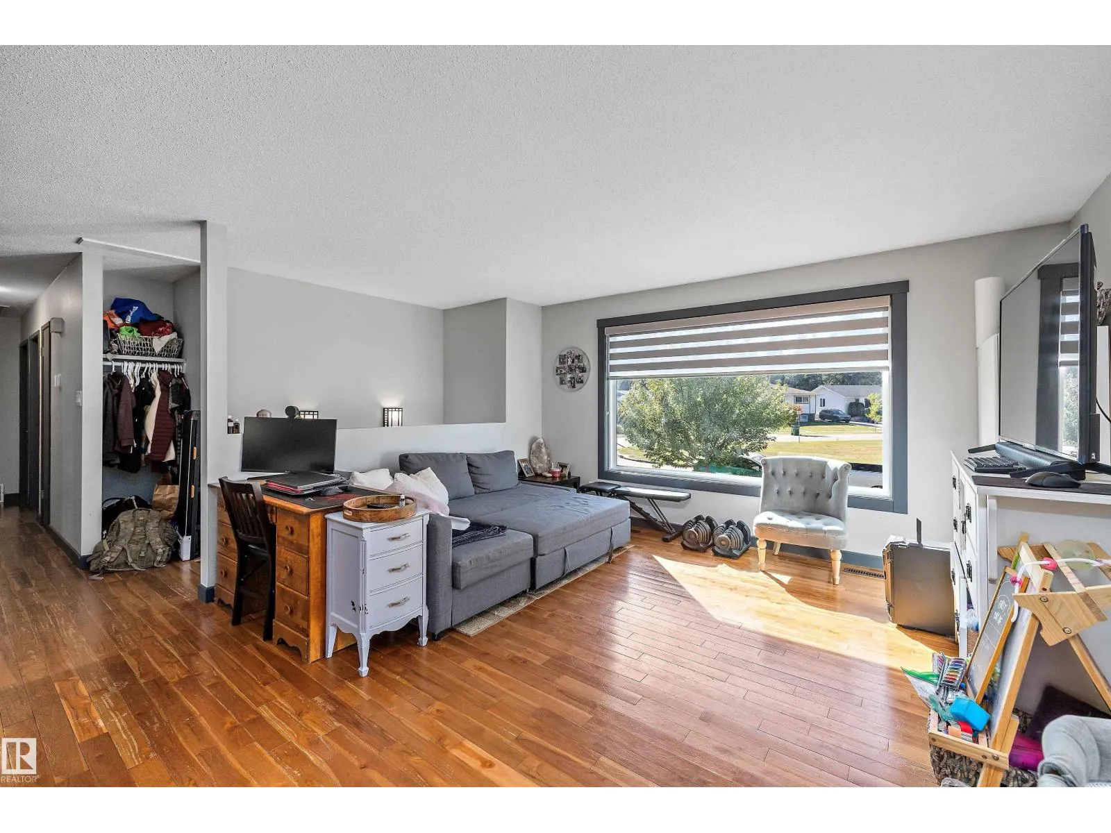 14 FALLHAVEN PL