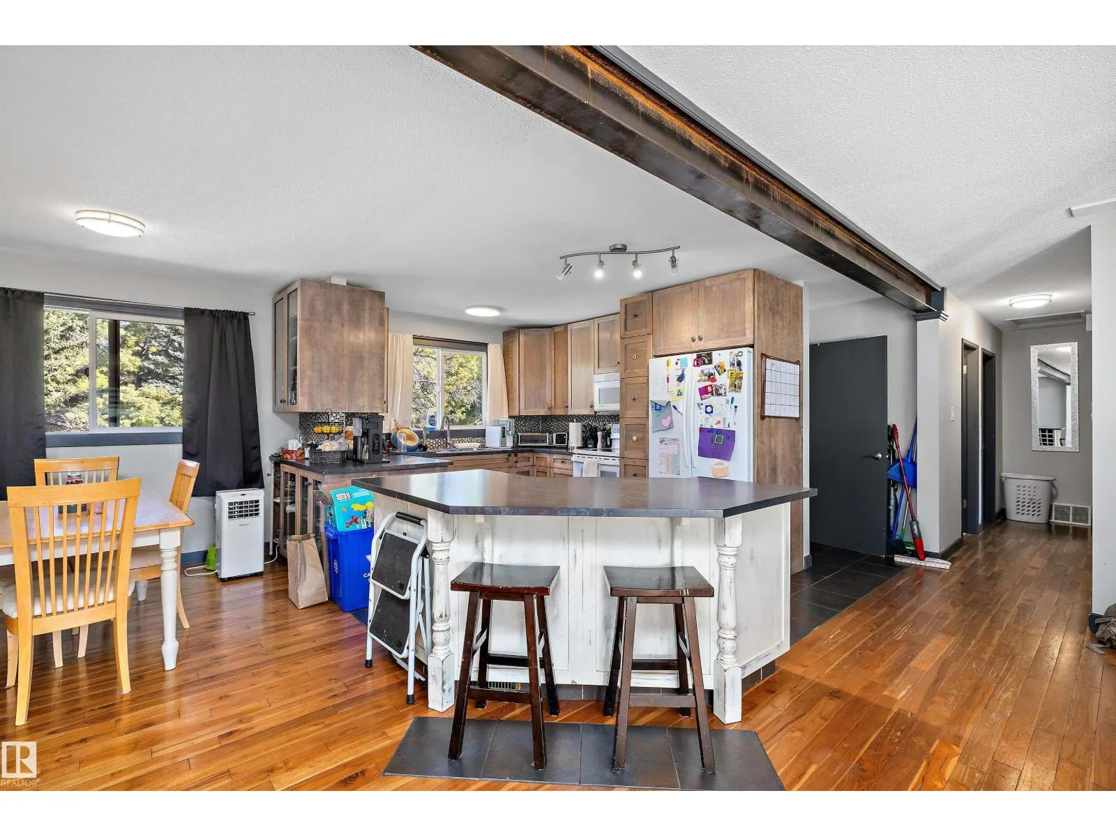 14 FALLHAVEN PL