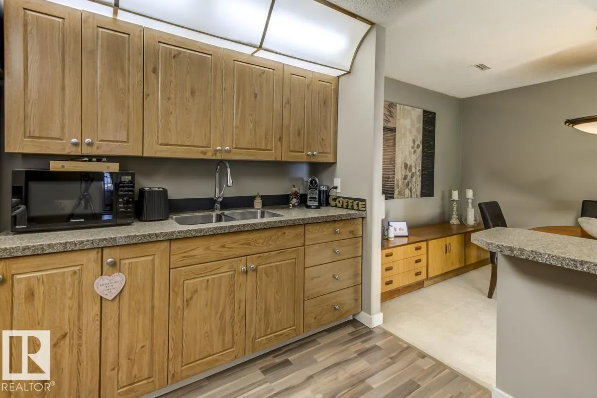 2346 151 AV NW
