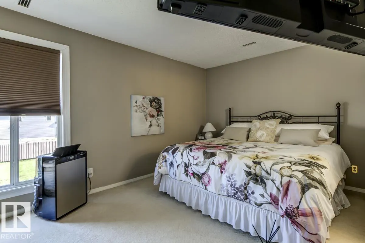 2346 151 AV NW