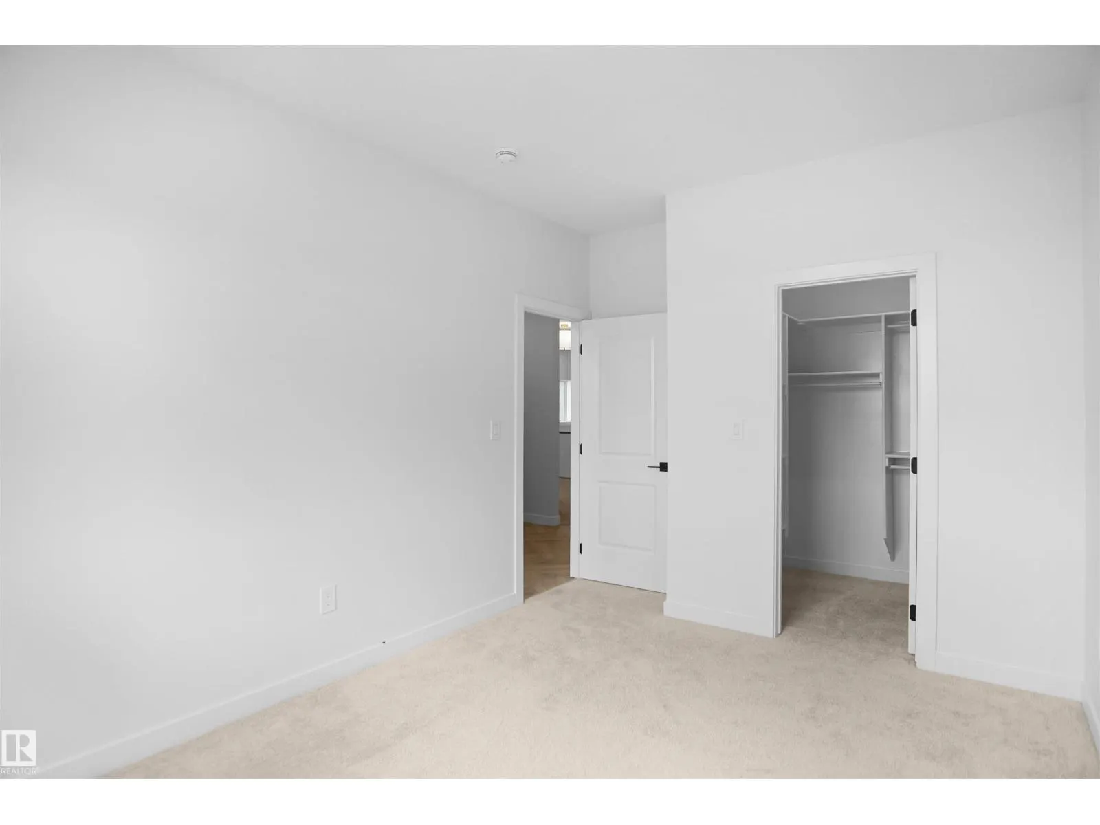 53 MEADOWGROVE LANE