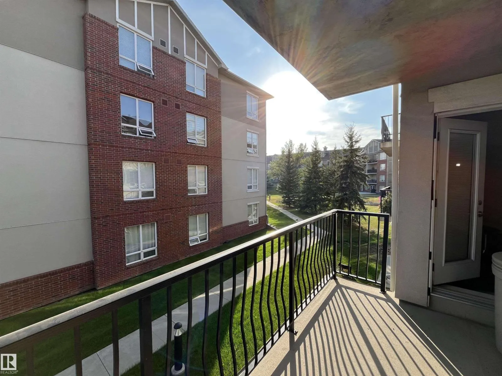 #211 6315 135 AV NW