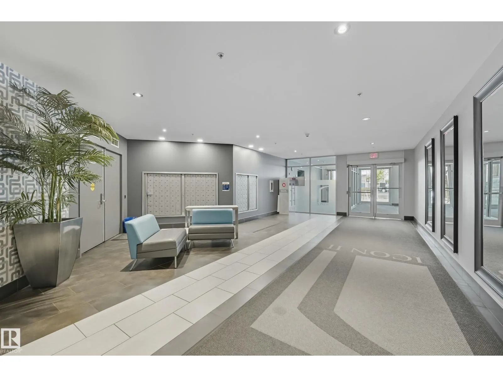 #3502 10152 104 ST NW