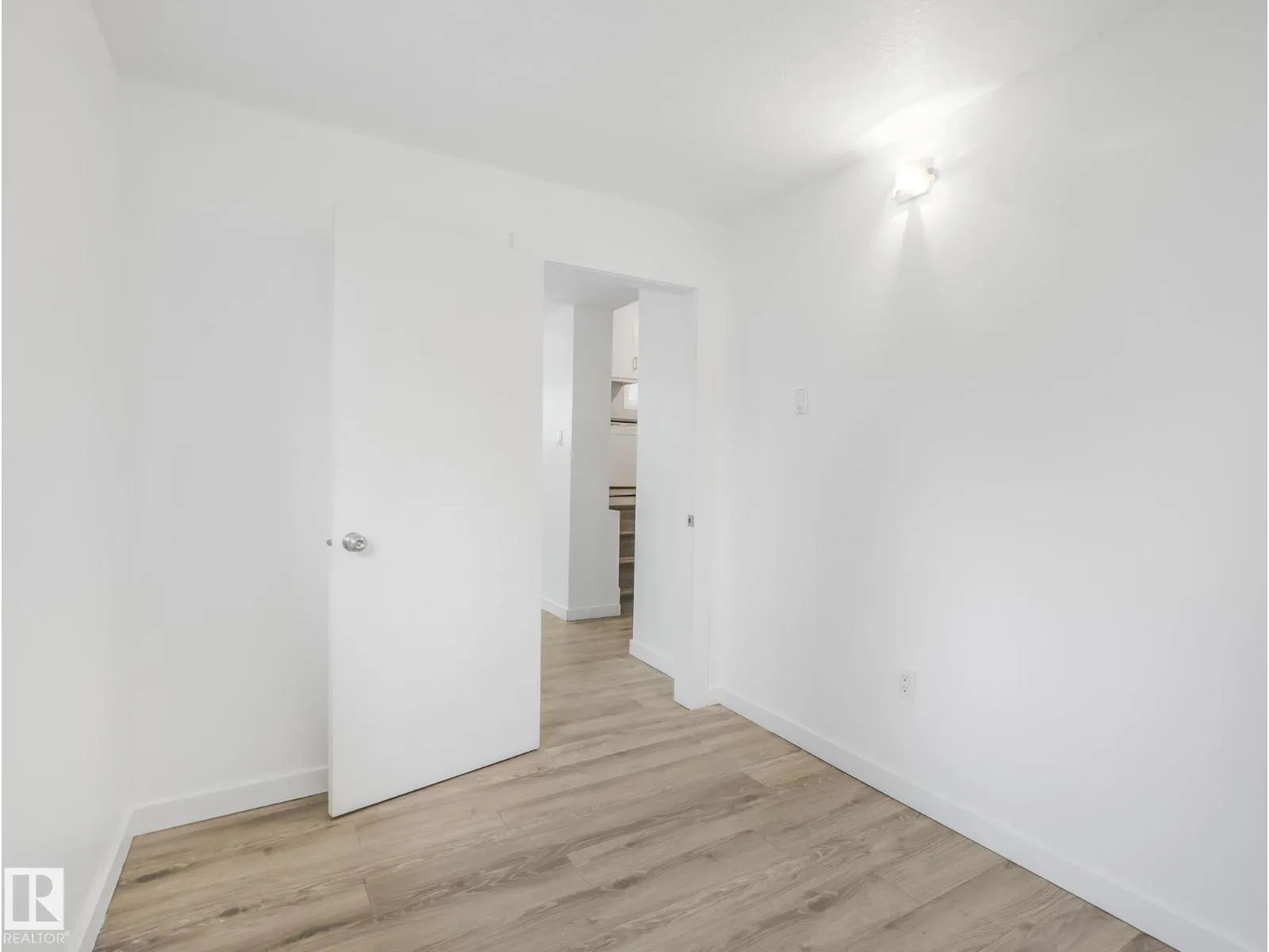 11542 97 ST NW