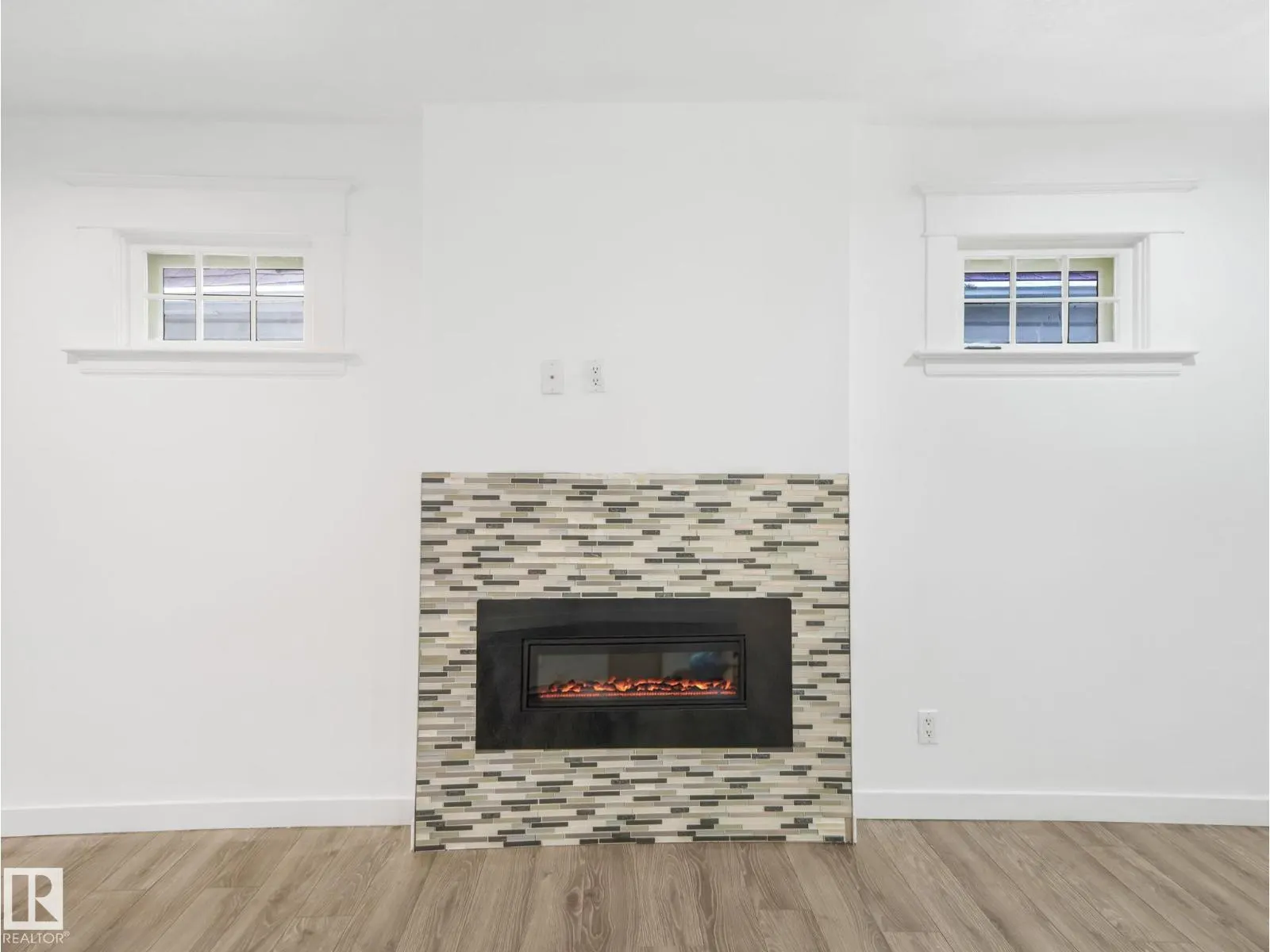 11542 97 ST NW