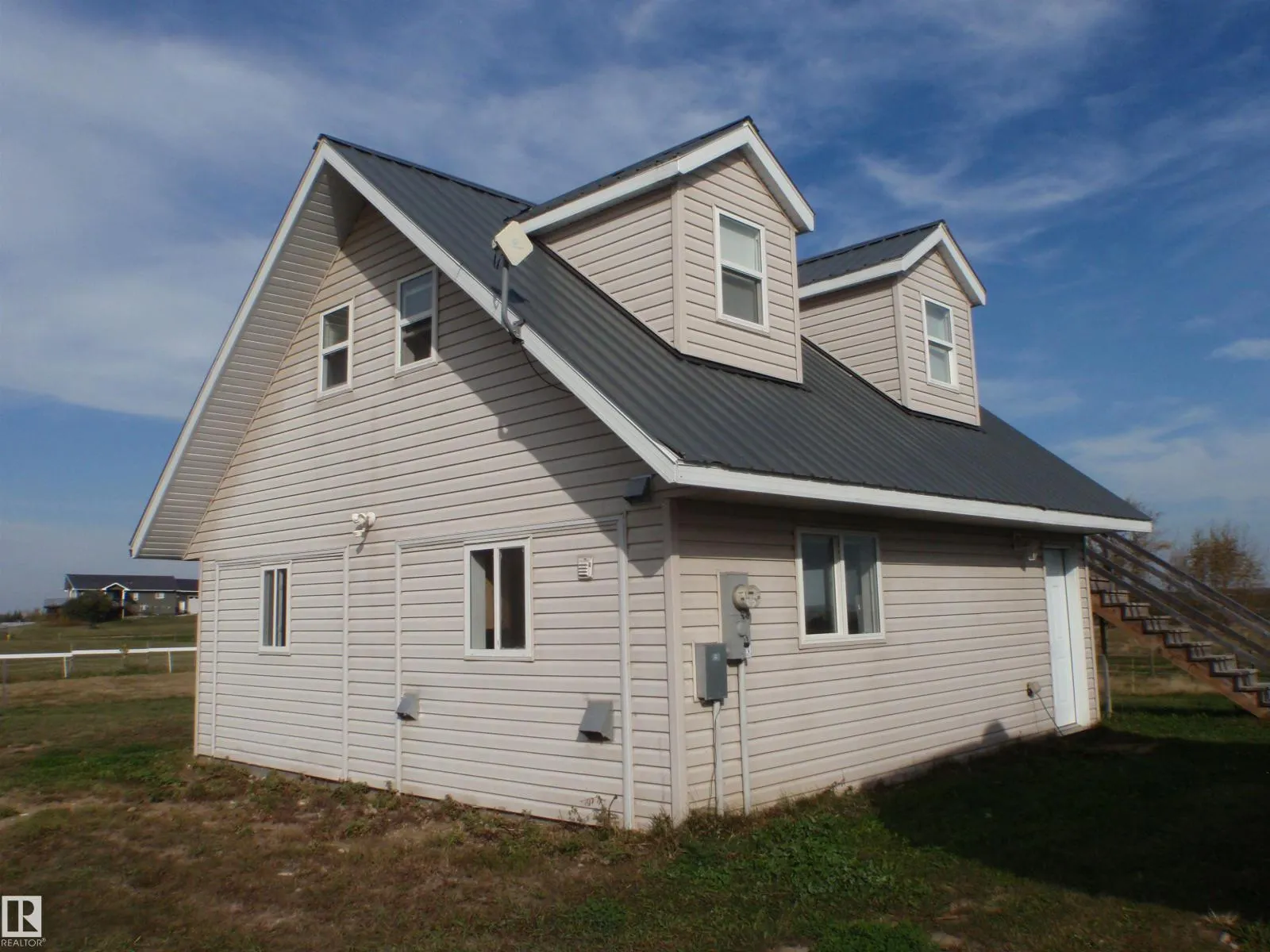 230 59518 Rge Rd 55