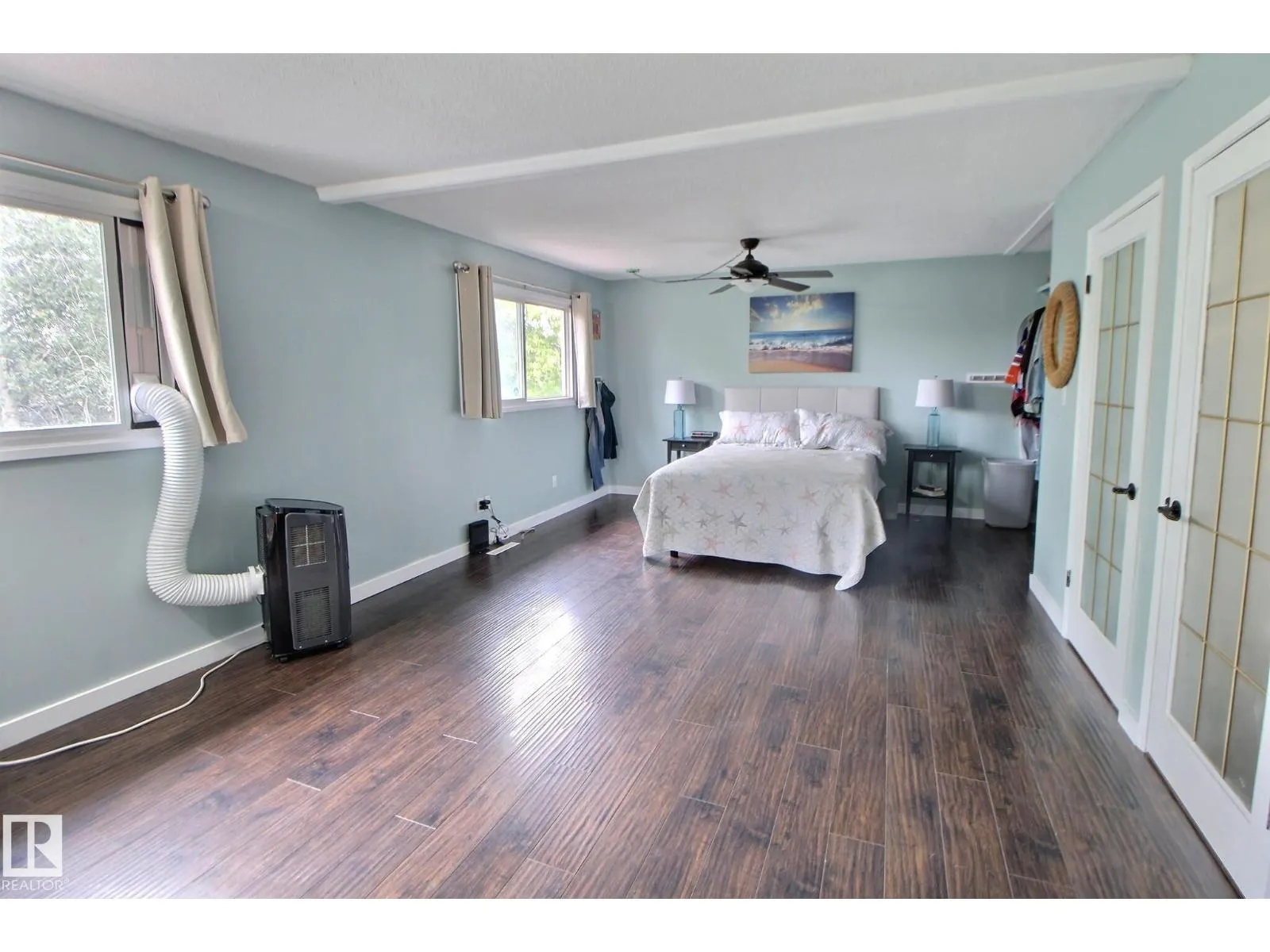 49 ROYAL RD NW