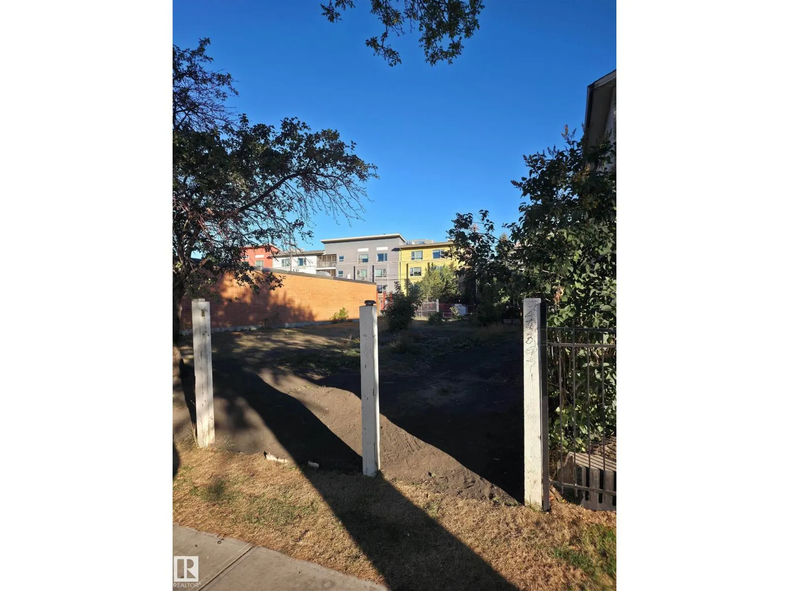 9626 105A AV NW