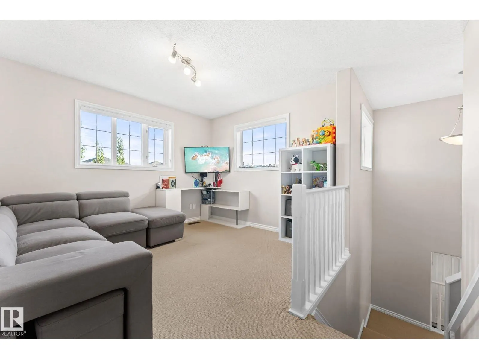 10655 181 AV NW