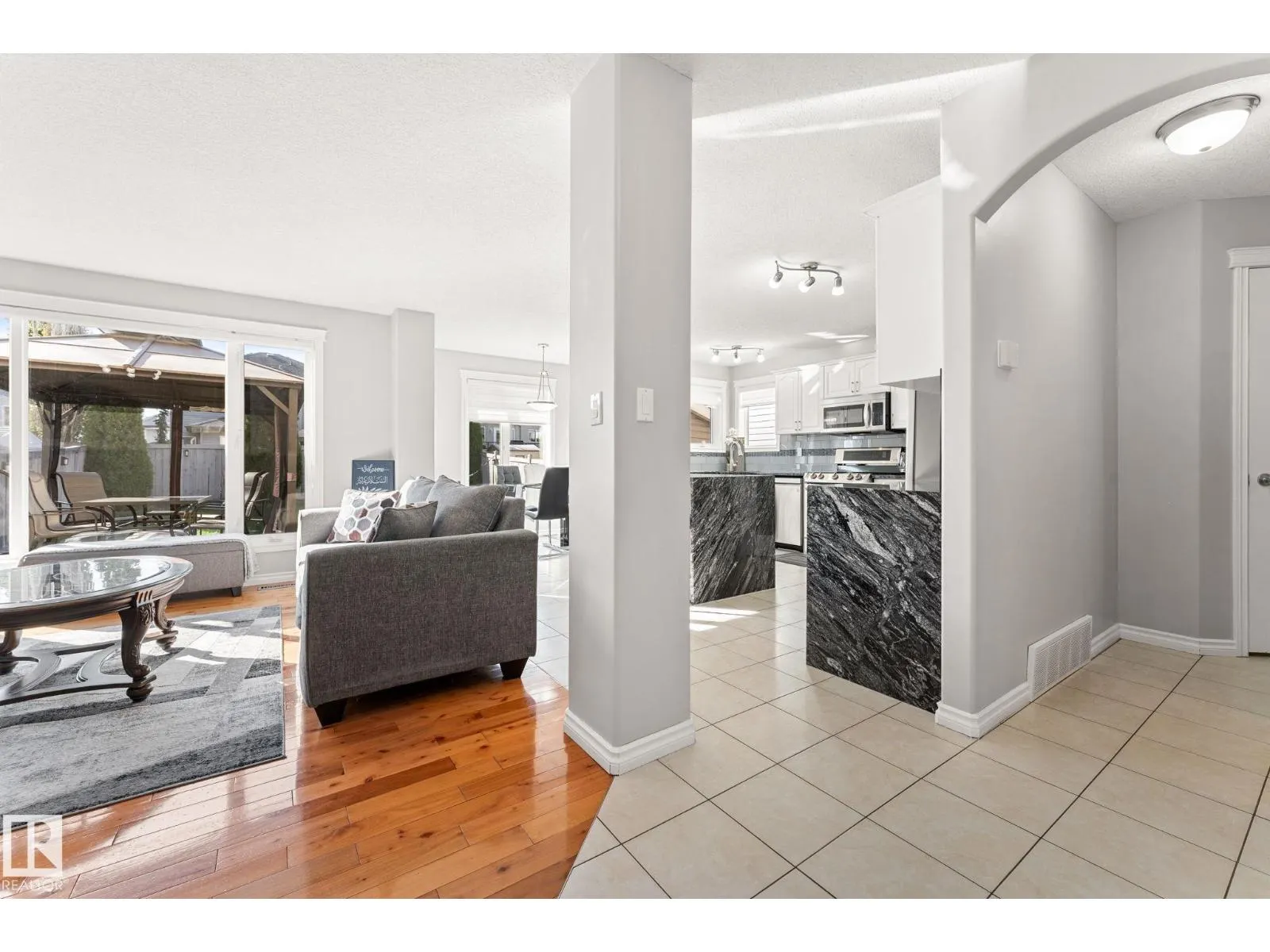 10655 181 AV NW