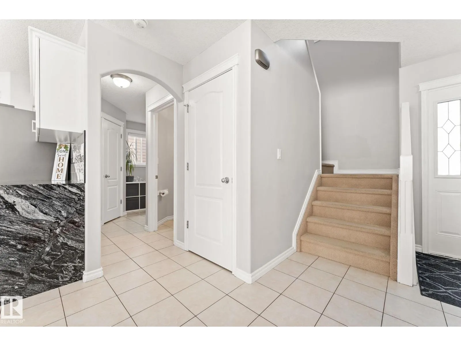 10655 181 AV NW