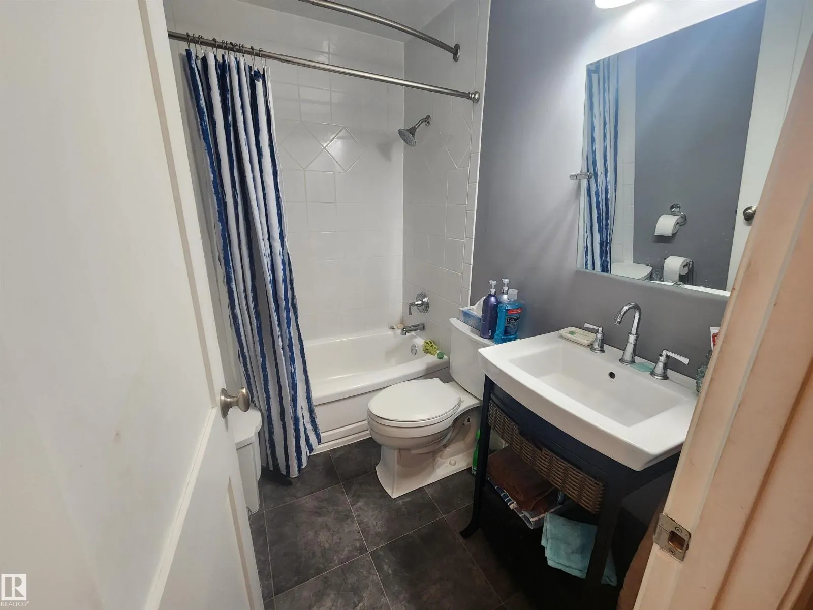 4839 49 ST