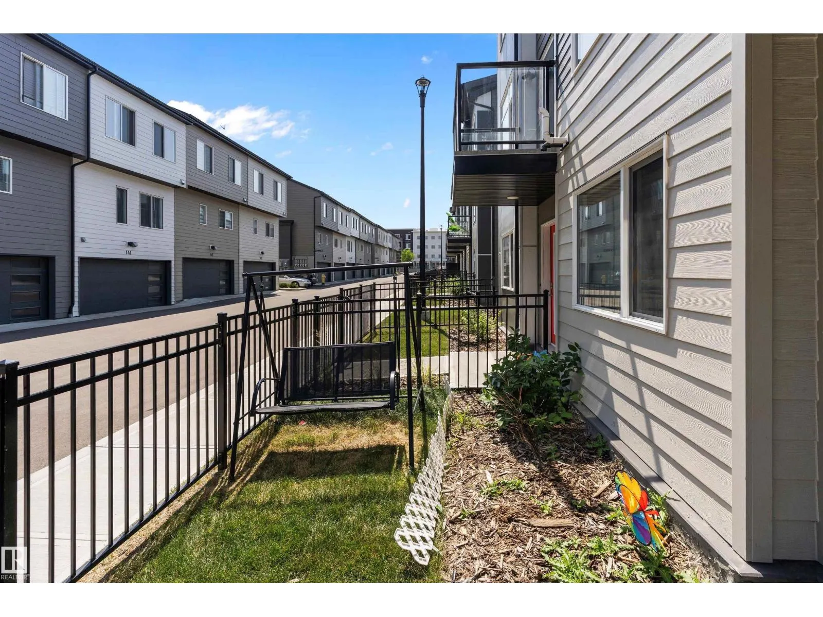 #162 804 WELSH DR SW SW