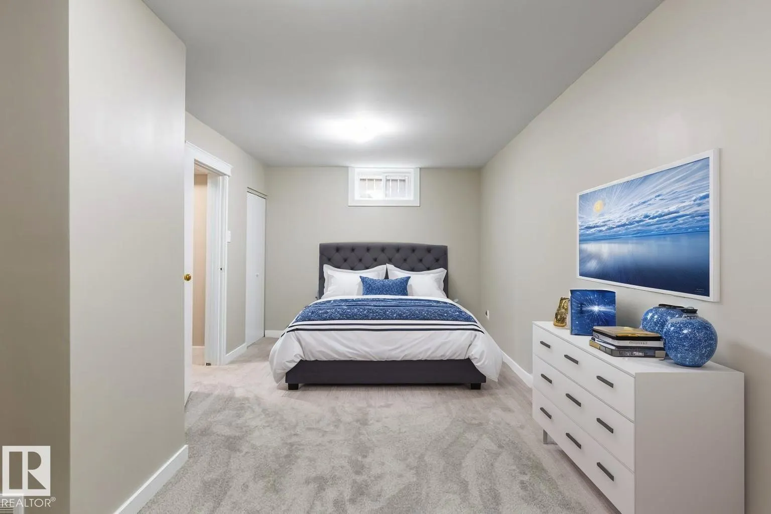 11933 56 ST NW