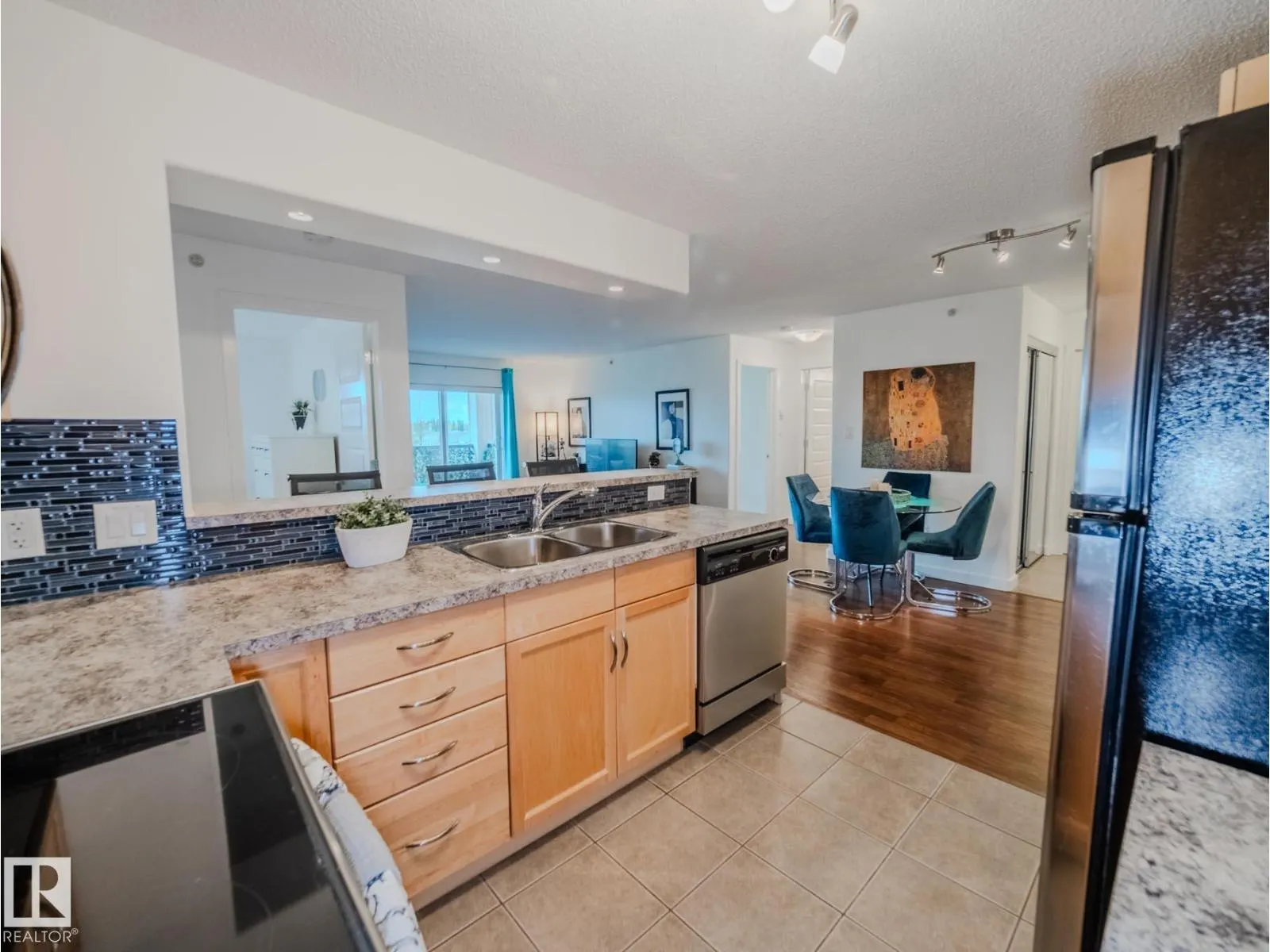 #431 11603 ELLERSLIE RD SW