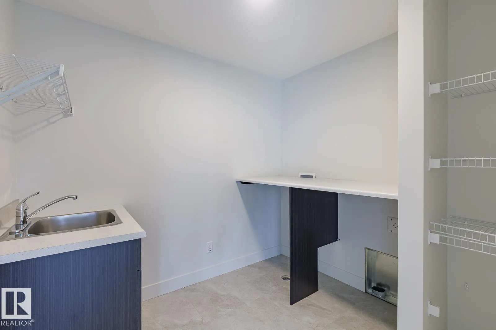 6235 175 AV NW