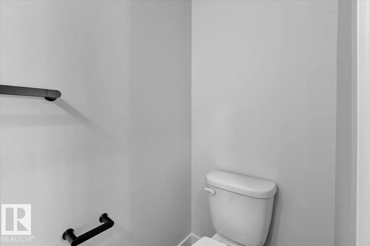 215 RAVINE DR