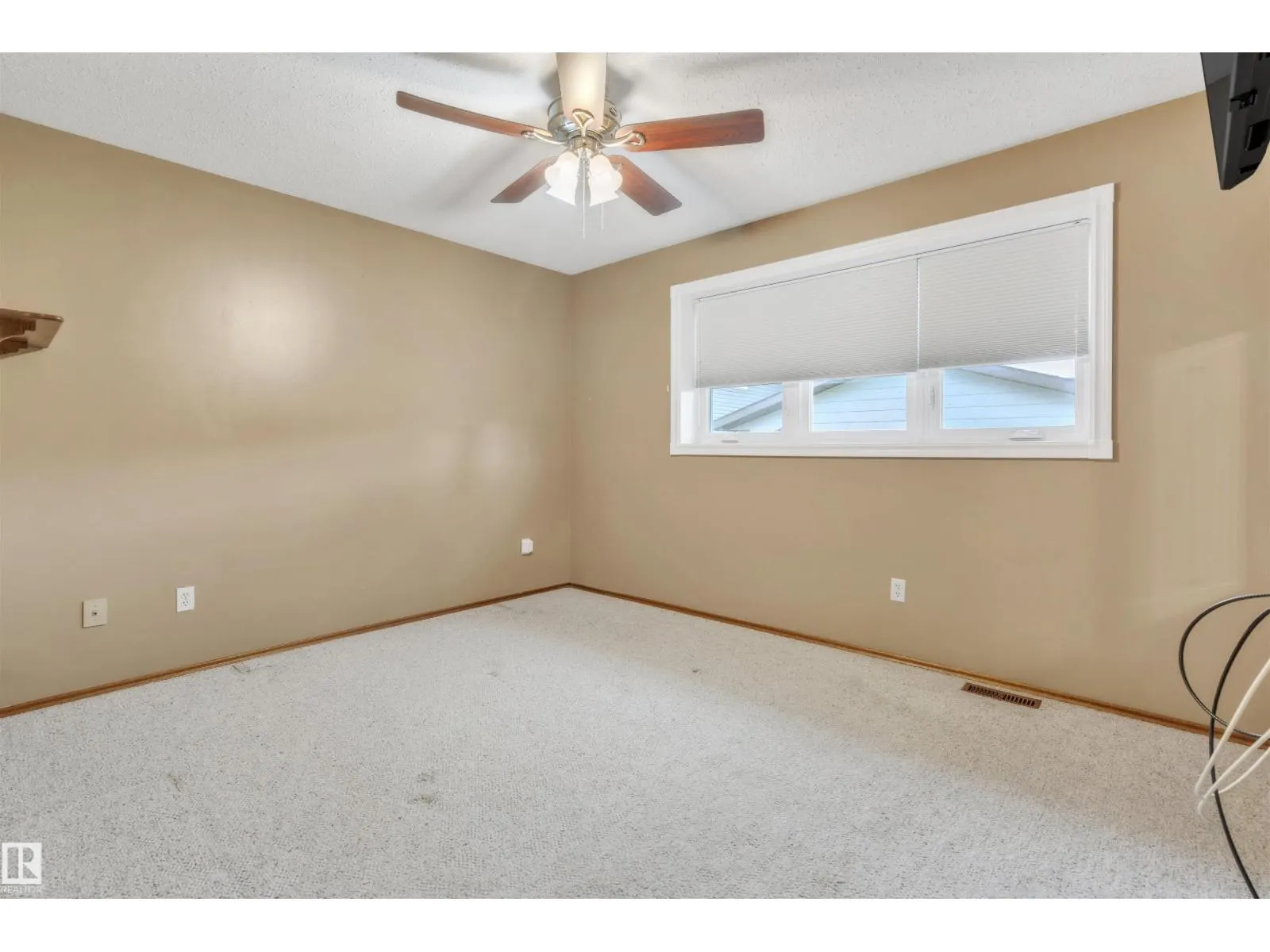 #48 47018 Twp Rd 604a